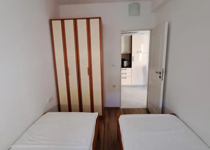 Apartman Maretic Mandre