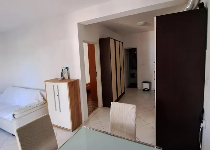 Maretic Apartman